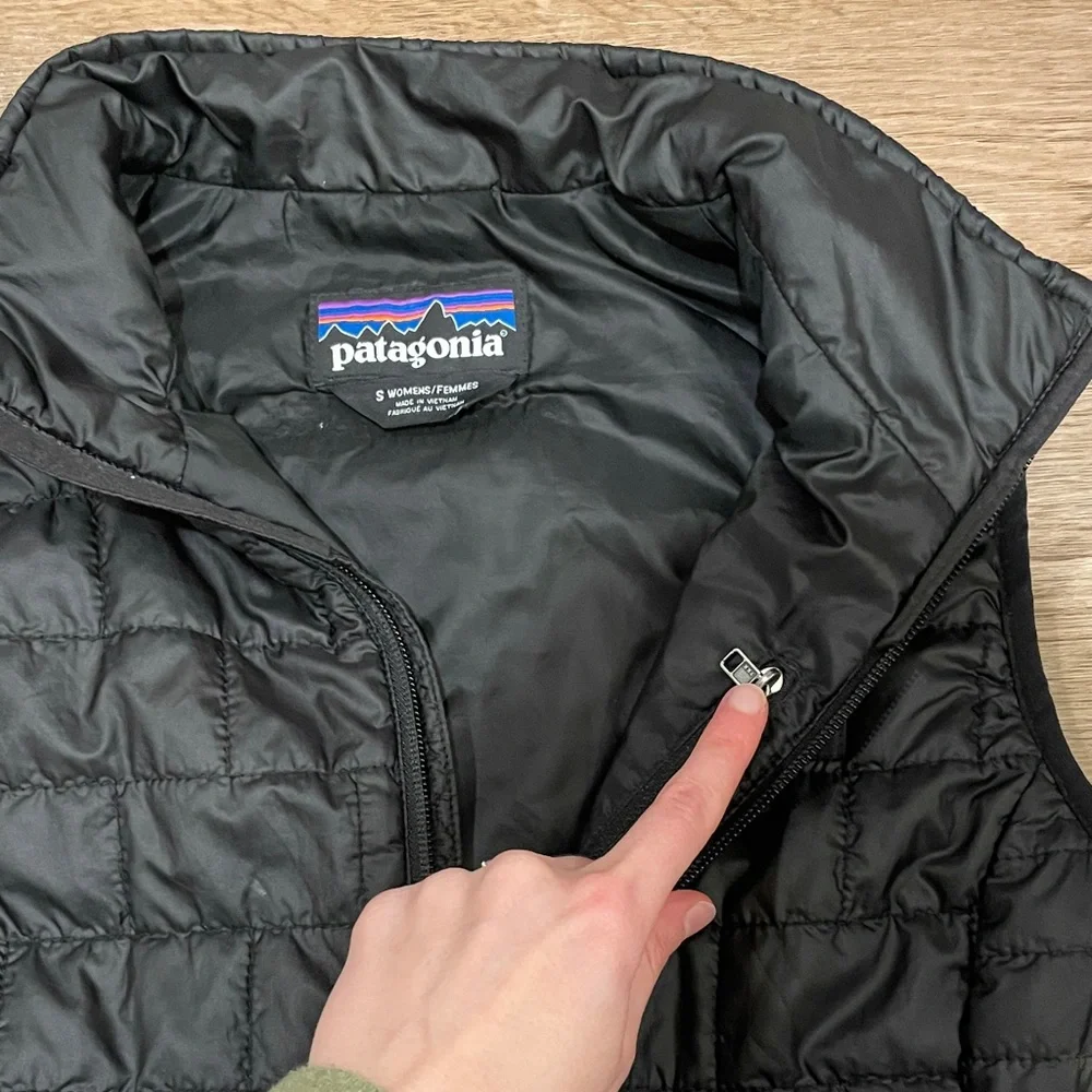 Patagonia Women’s Nano Puff Vest - Picture 3 of 6